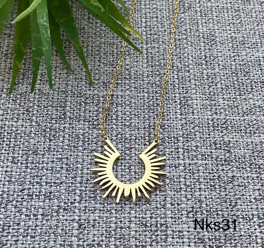 سلسلة ستانلس stainless steel  السعر ٥٠ (nks31)
