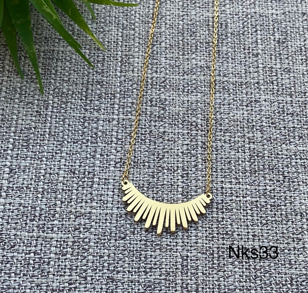سلسلة ستانلس stainless steel  السعر ٥٠ (nks33)