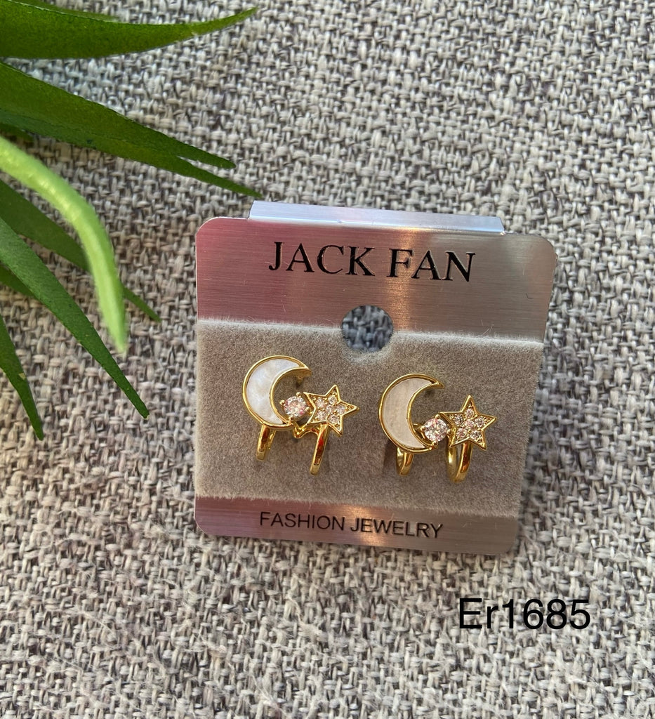 حلق Jack Fan مش بيغيير لون السعر ٣٠ بدل ٥٠ 💥💥 (er1685)
