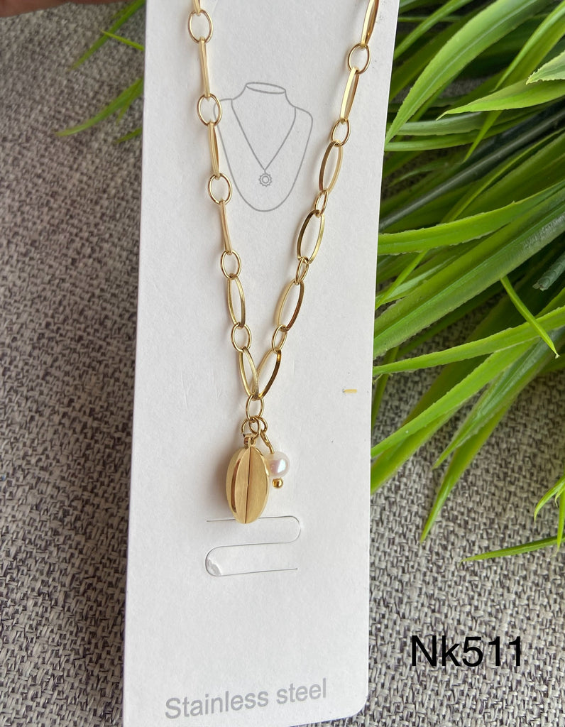 short necklace plated never change color only 50 EGP (nk511)