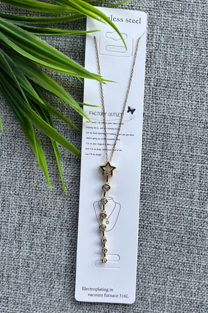 سلسلة pure stainless steel 
دلاية طويلة gold plated 
السعر ١٠٠ نجمة