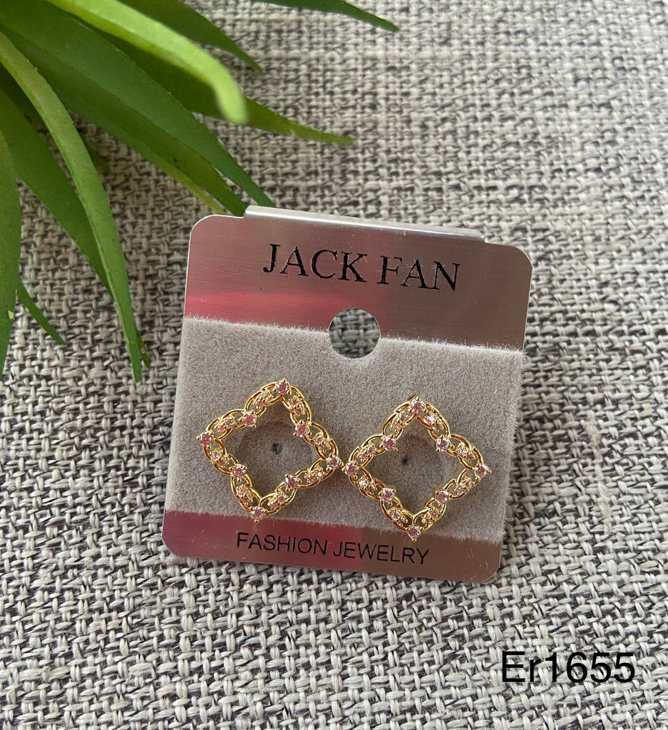 حلق Jack Fan مش بيغيير لون السعر ٣٠ بدل ٥٠ 💥💥 (er1655)