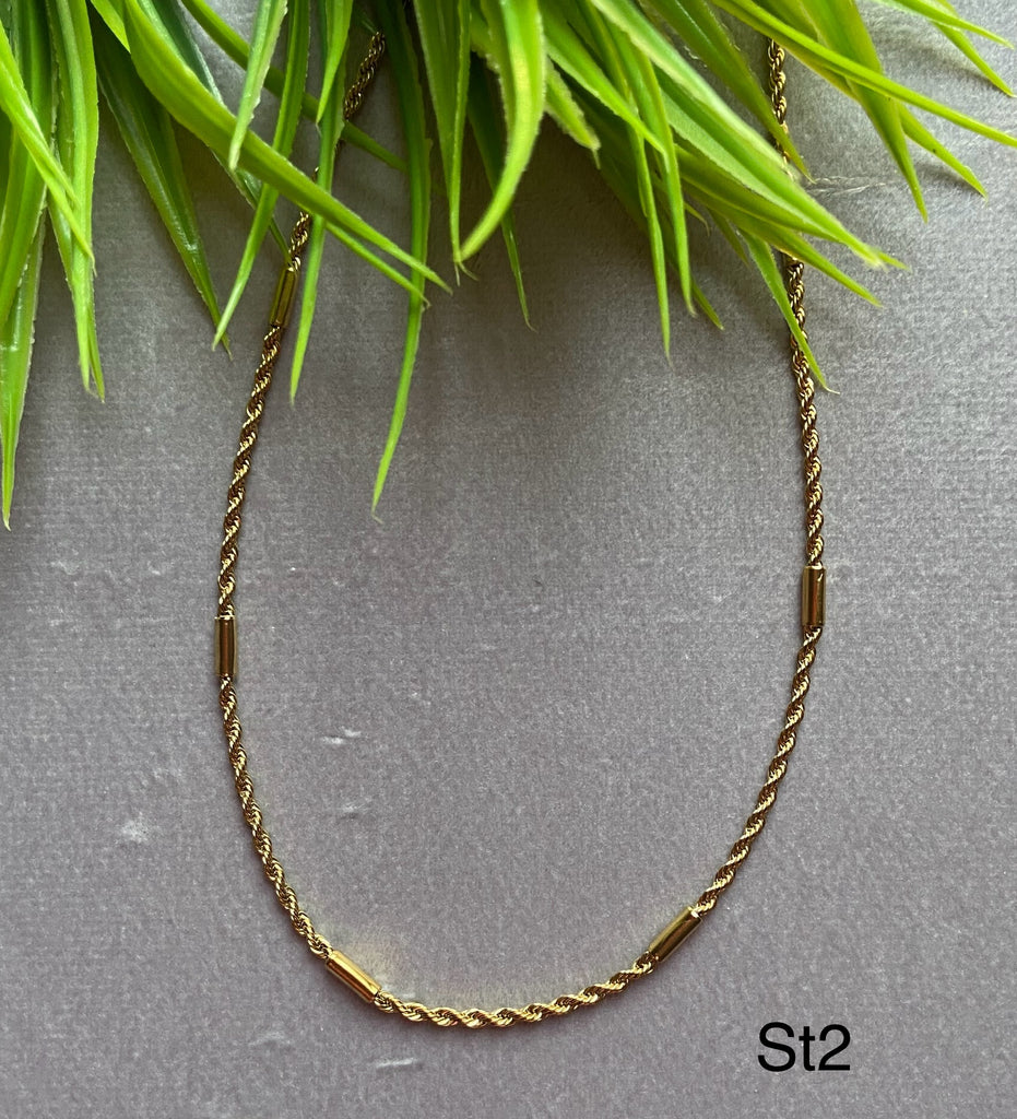 سلسلة شبيه الذهب stainless steel السعر ٦٠ (st2)