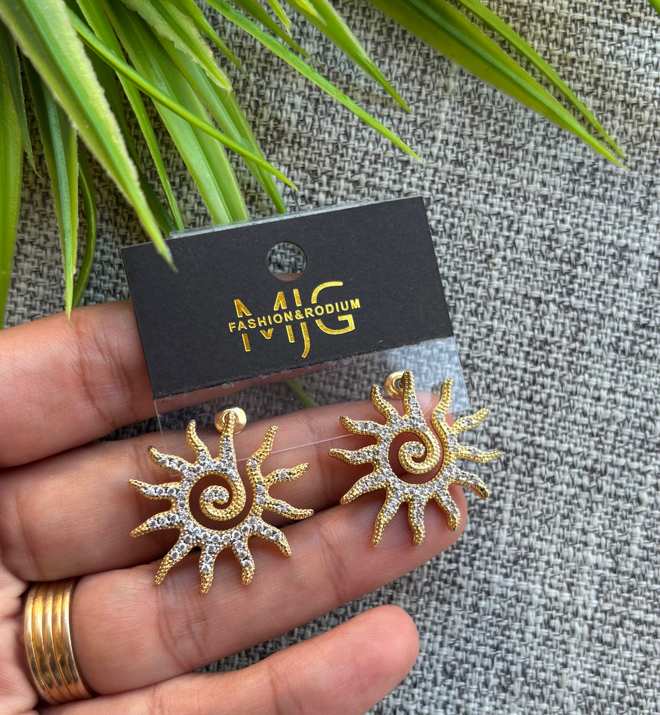 حلق سواريه gold plated السعر ١١٠