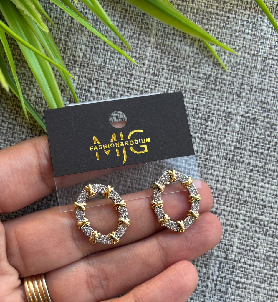 حلق سواريه gold plated السعر ١١٠