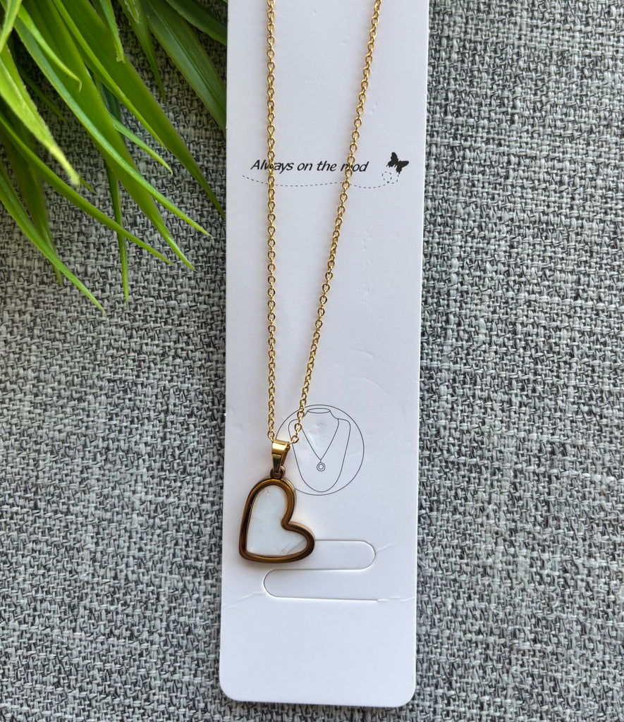 سلسلة stainless steel شكل قلب السعر ٣٠