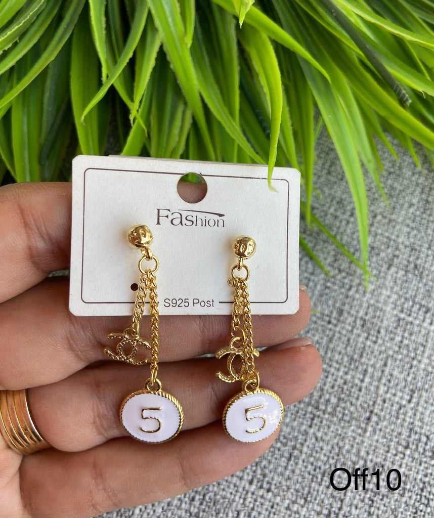 Simple earring plated only 40EGP (off10)