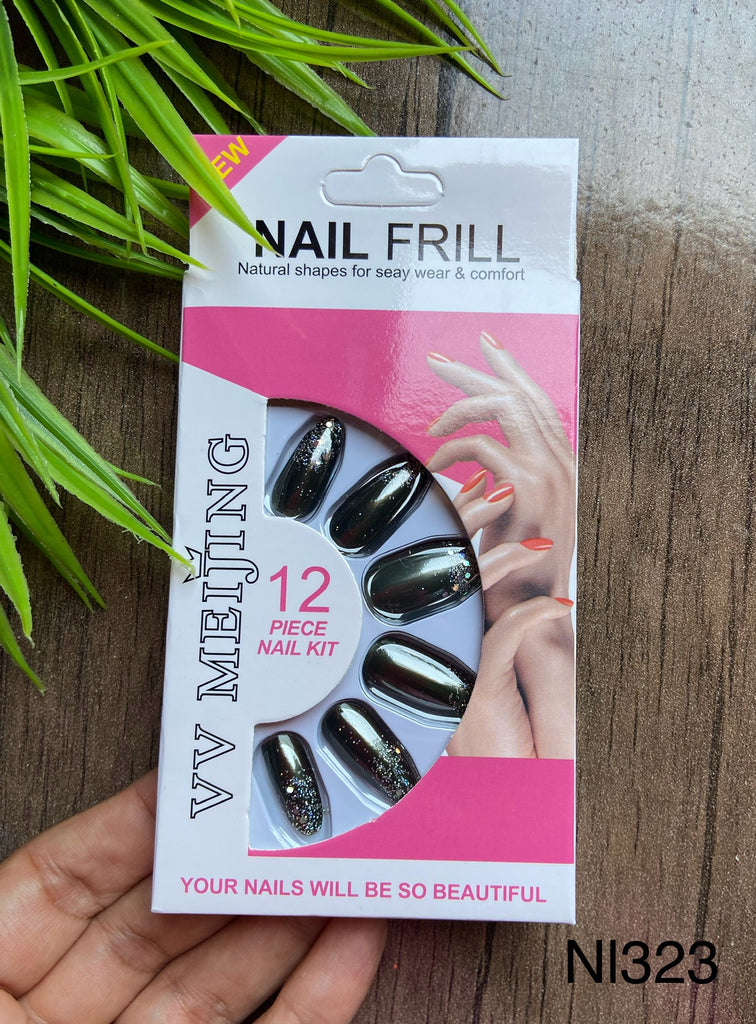 ضوافر ١٢ ضافر الوان و جليتر + لزق سيليكون السعر ١٢ (nl323)