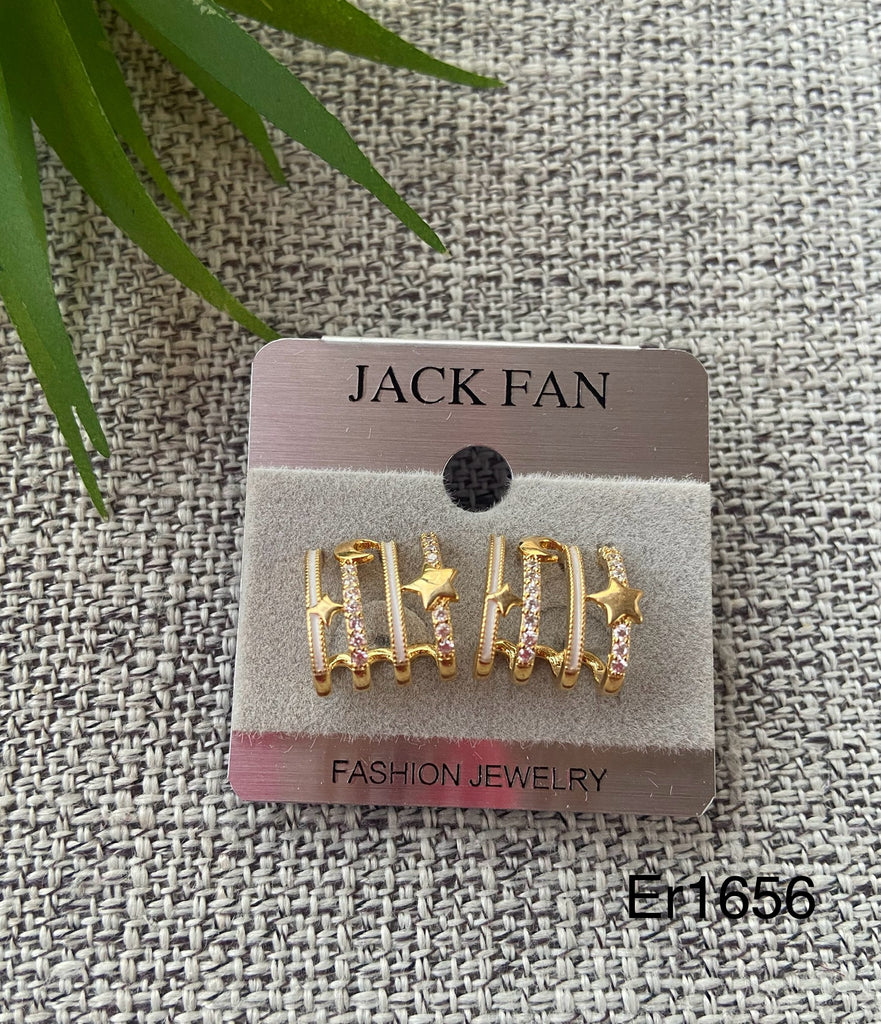 حلق Jack Fan مش بيغيير لون السعر ٣٠ بدل ٥٠ 💥💥 (er1656)