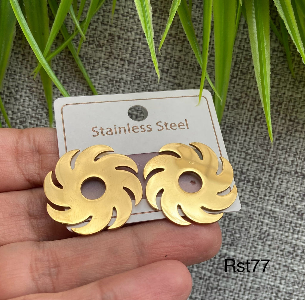 حلق stainless steel ستانلس مش بيغيير لون السعر ٤٠ (rst77)