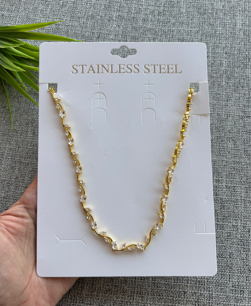 كوليه الوردة التوليب tulip gold plated السعر ٢٢٠