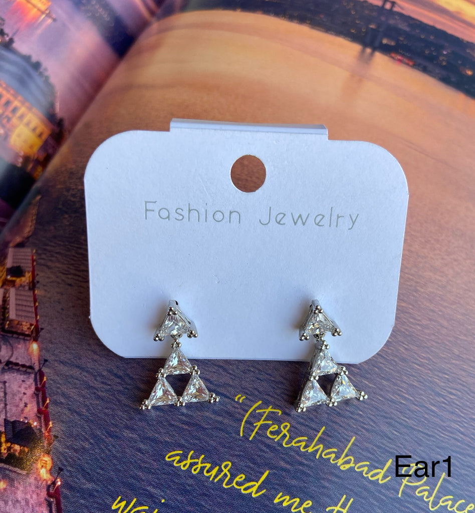 Simple earring plated only 40EGP (ear1)