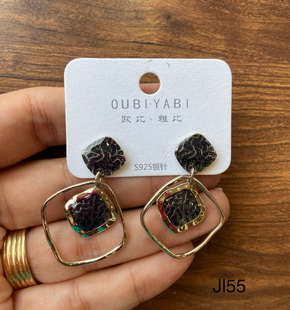 حلق مش بيغيير لون السعر ٢٠ بدل ٣٥ 💥💥(jl55)