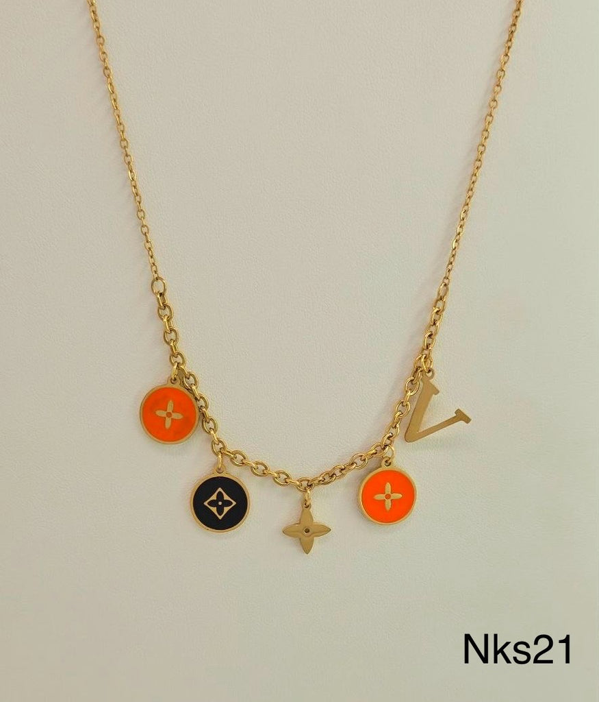سلسلة ستانلس stainless steel  السعر ١١٠ (nks21)