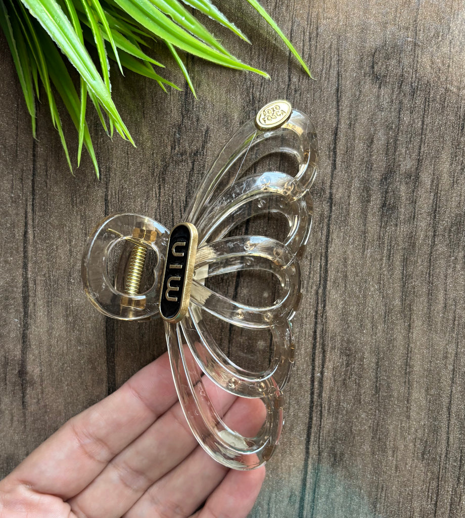 توكة قفاش حجم كبير شكل فراشة miu السعر ٢٠