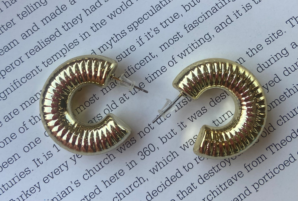 Gold earrings for 50 EGP