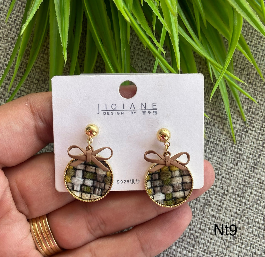 حلق مش بيغيير لون السعر ٢٠ بدل ٣٠ (nt9)