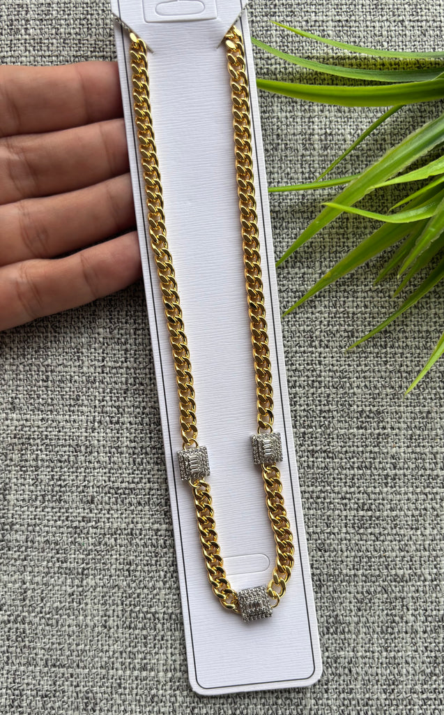 كوليه Gold plated ✨
السعر ١٢٠ مربع سيلفر