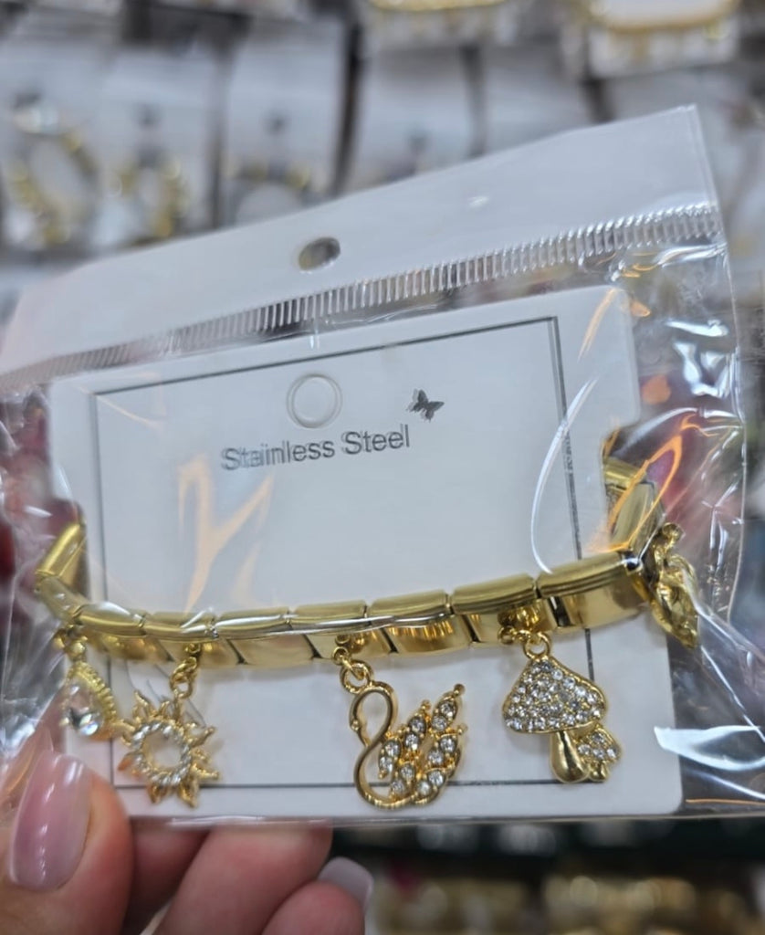 Stainless_steel Italian breclets ✨
السعر ١٠٠🔥🔥 س