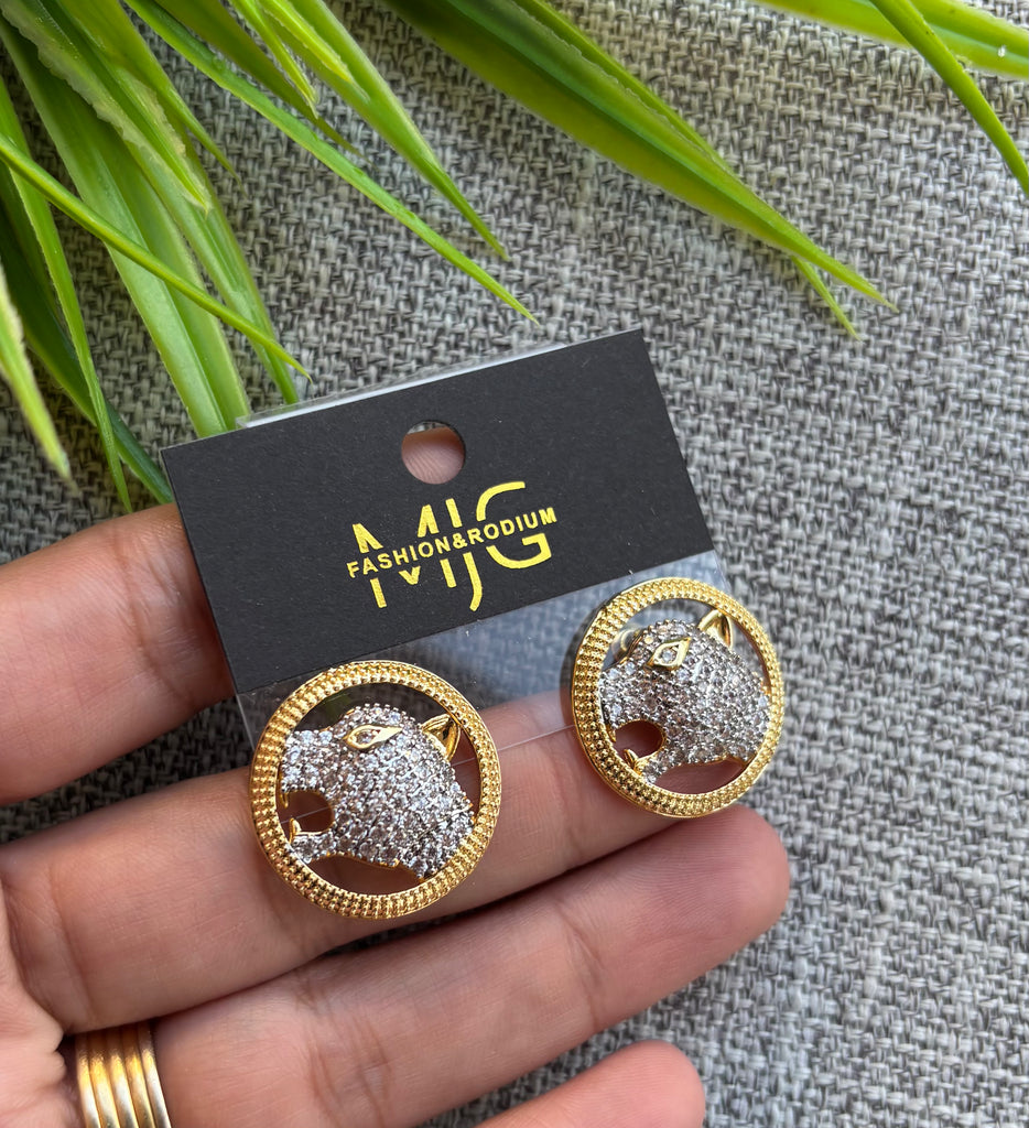 حلق سواريه gold plated السعر ١١٠