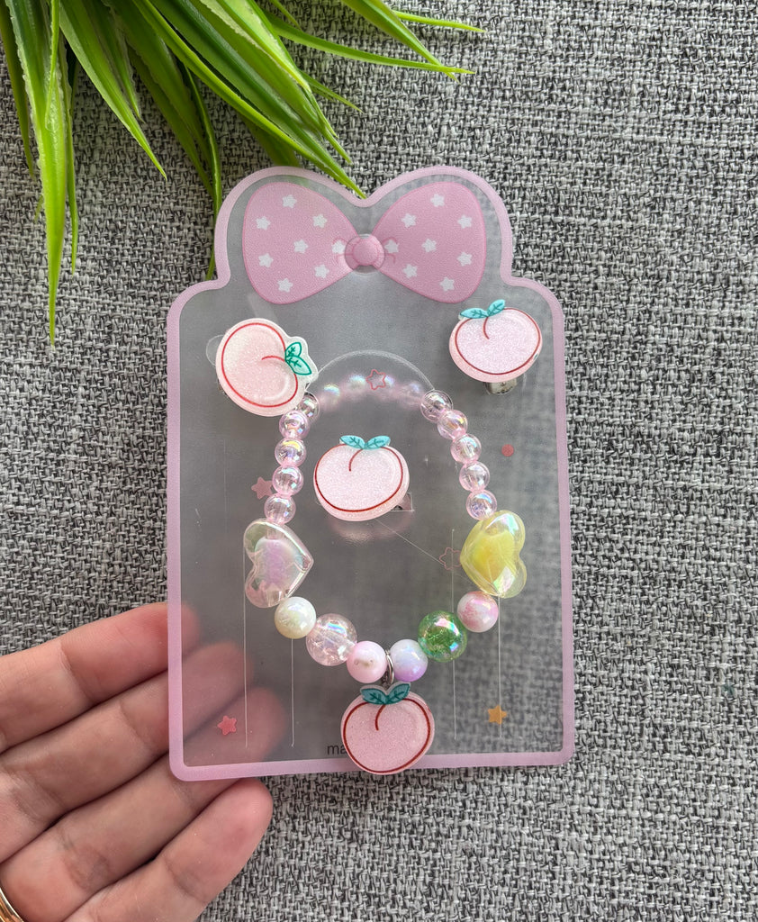 طقم اطفال حظاظة و حلق كلبس و خاتم سعر الطقم ٣٠