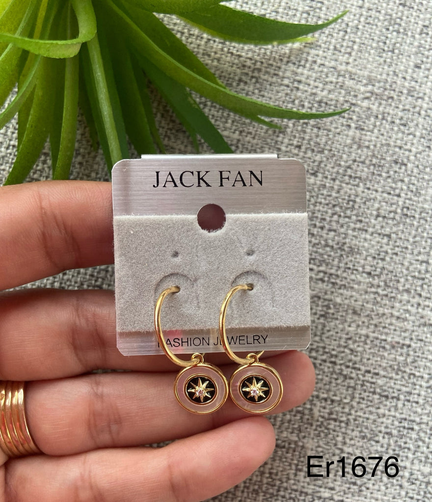 حلق Jack Fan مش بيغيير لون السعر ٣٠ بدل ٥٠ 💥💥 (er1676)