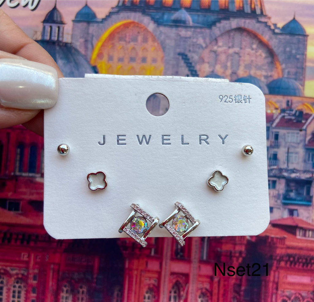 كارت ٣ حلق مطلي مش بيغيير لون السعر ٤٥ 💥💥(nset21)