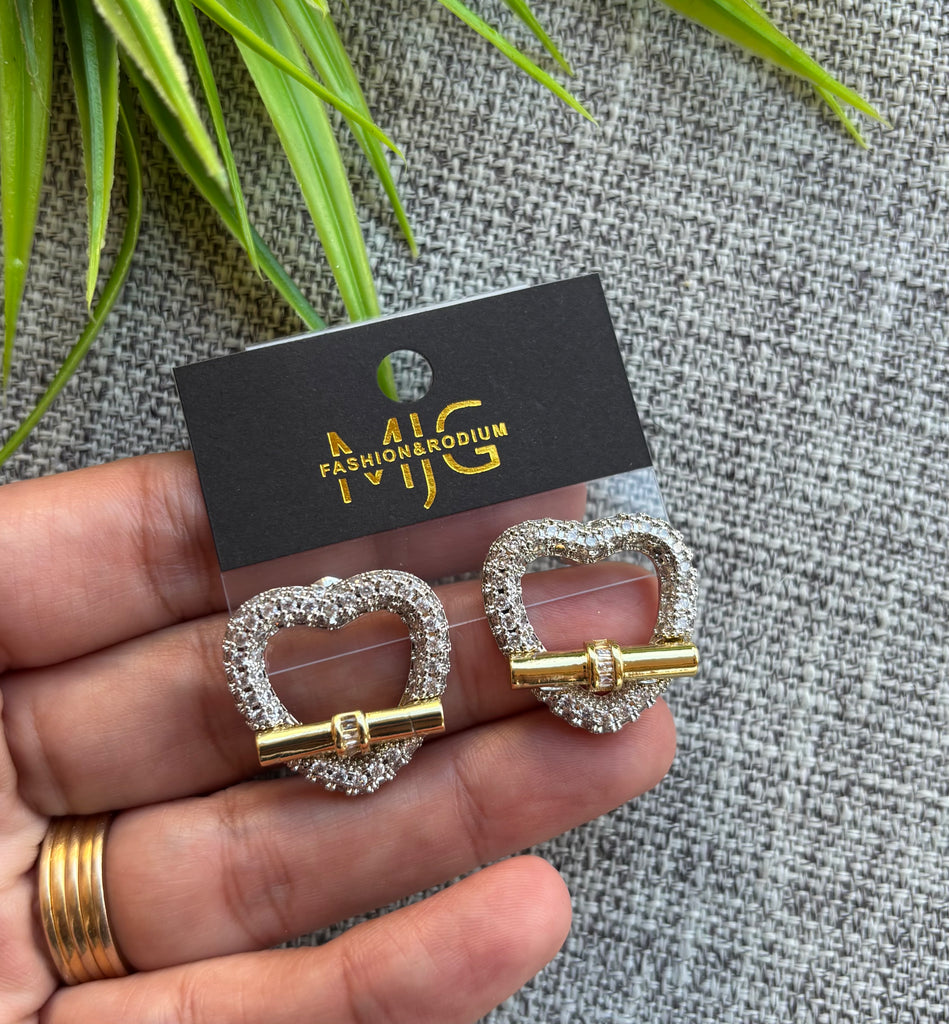 حلق سواريه gold plated السعر ١١٠