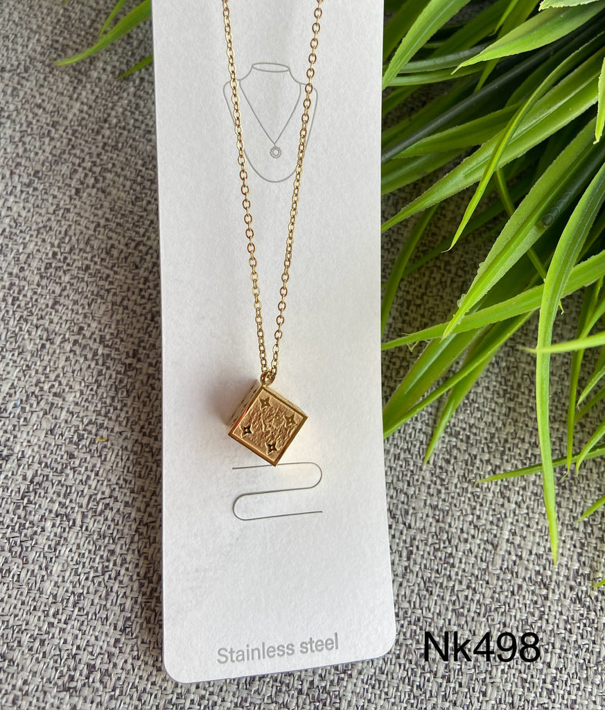 short necklace plated never change color only 50 EGP (nk498)