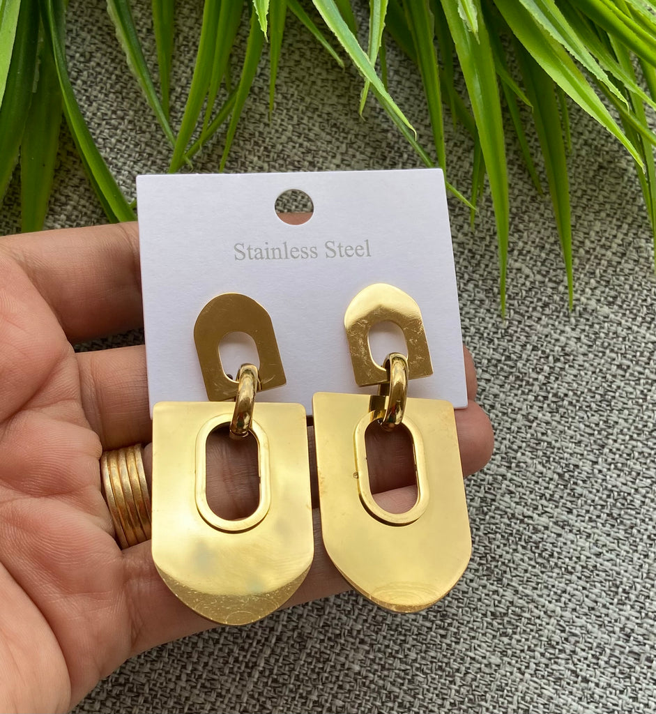 حلق ستانلس stainless steel السعر ١٠٠