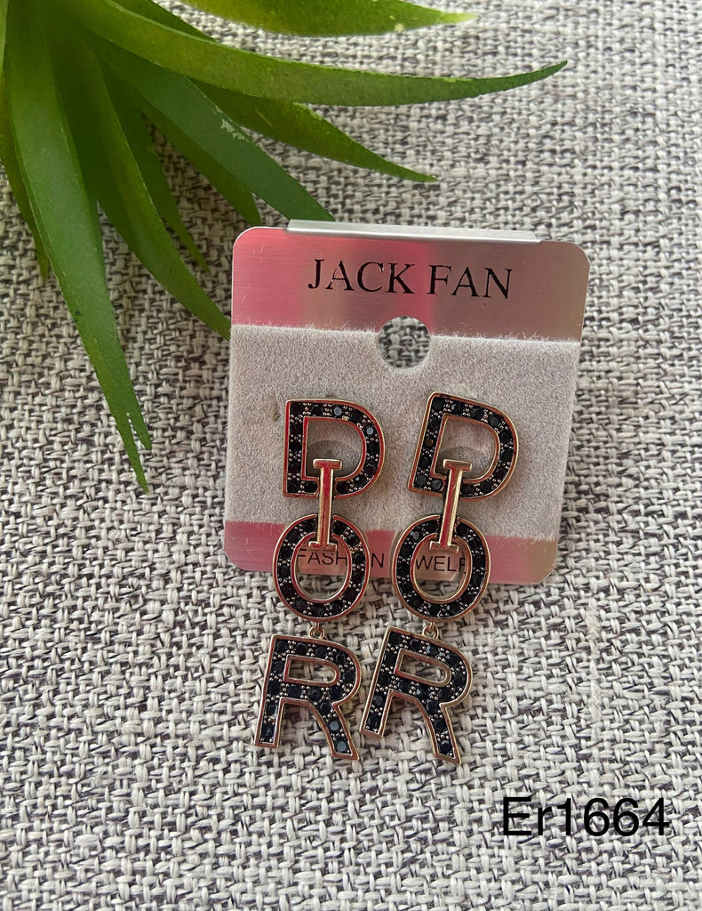 حلق Jack Fan مش بيغيير لون السعر ٣٠ بدل ٥٠ 💥💥 (er1664)