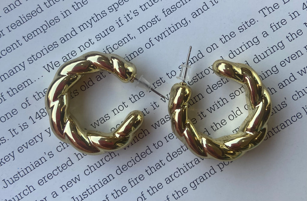 Gold earrings for 50 EGP