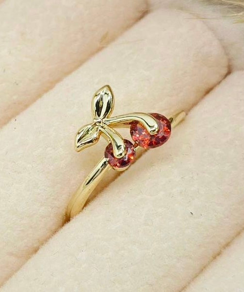 خاتم الكريز 🍒🍒
بلاتين فري سايز 

السعر ٤٥