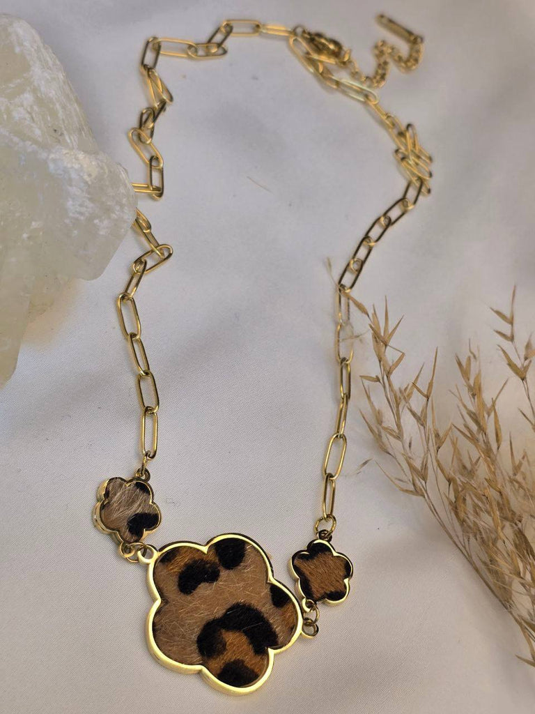 سلسة  stainless steel تايجر✨️
السعر ٩٥