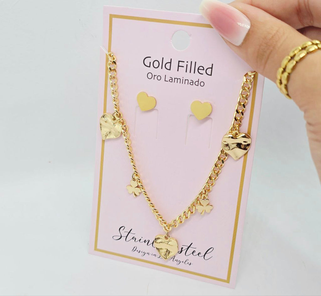 نص طقم جولد بليتد ❤️✨
حلق + سلسلة
السعر ٧٥