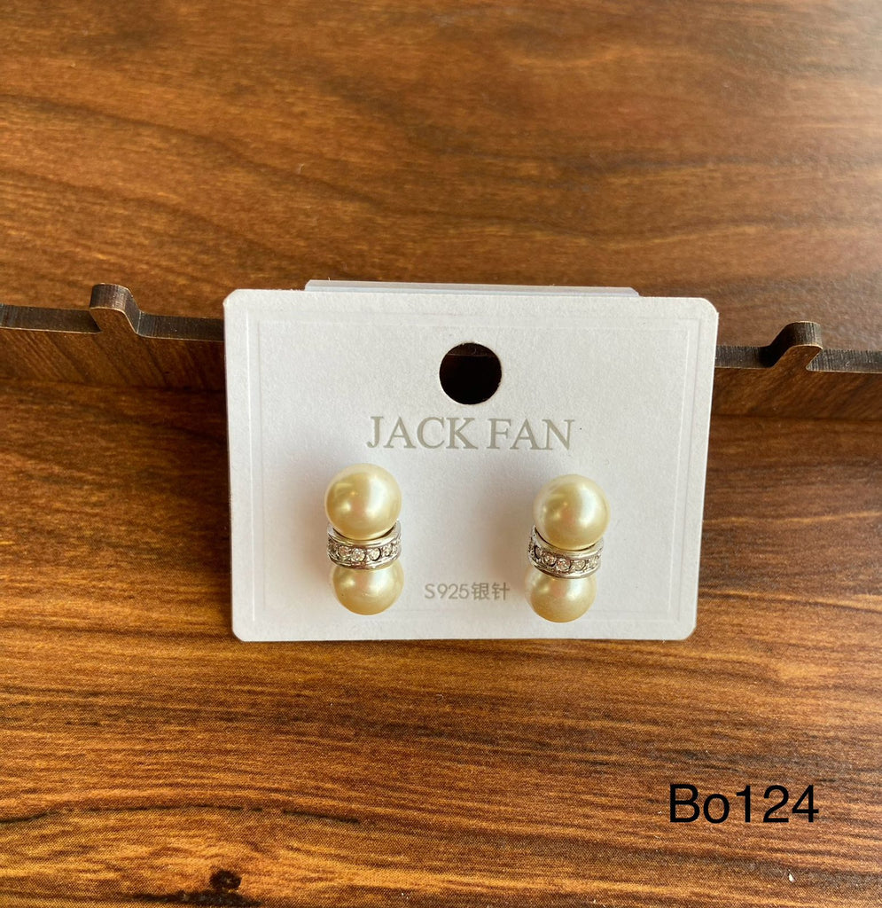 Simple earring plated only 40EGP (bo124)