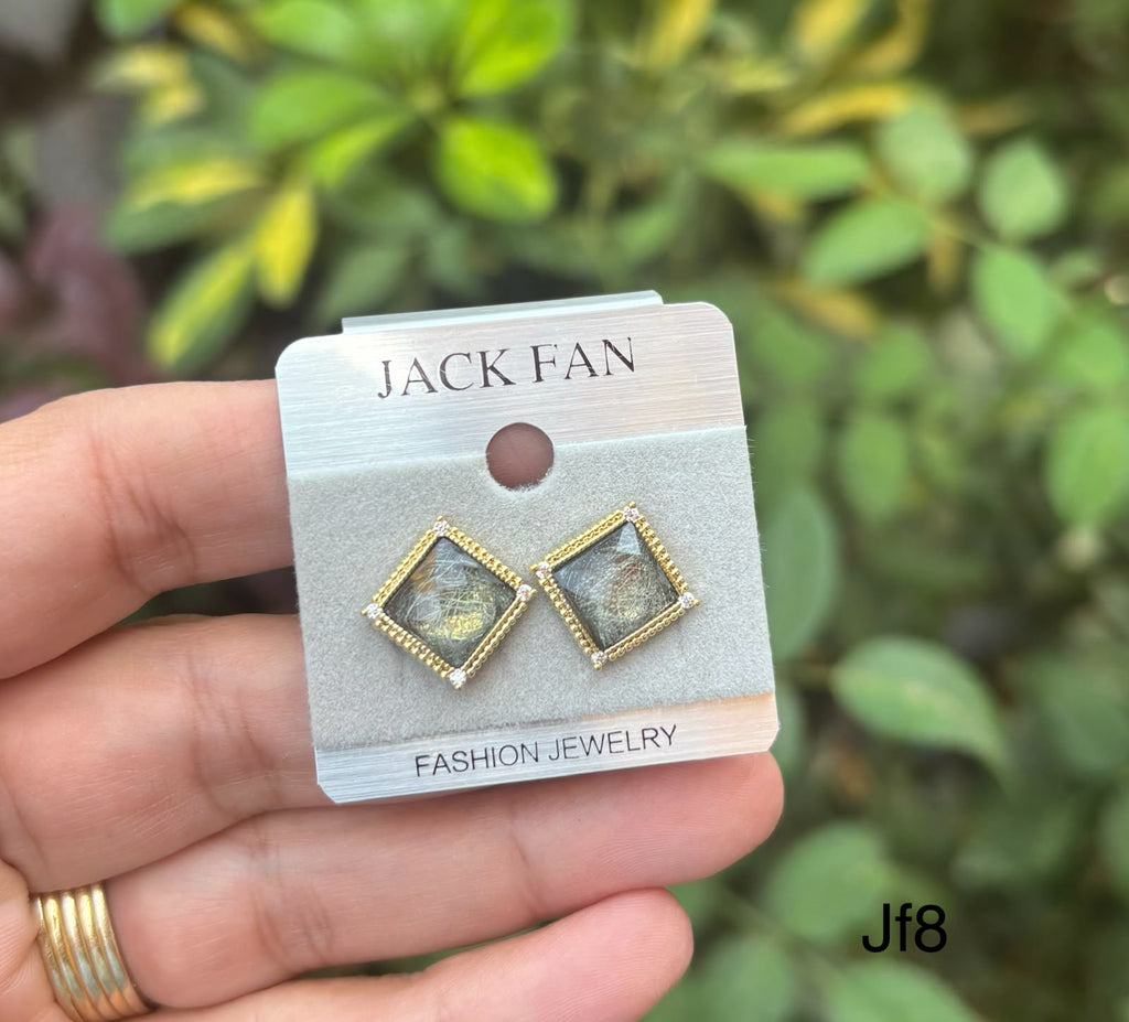 حلق Jack Fan مش بيغيير لون السعر ٣٠ بدل ٥٠ 💥💥 (jf8)