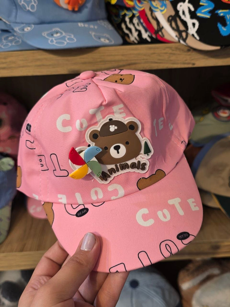 كاب اطفال🧢✨
السعر ٤٠ 🔥🔥