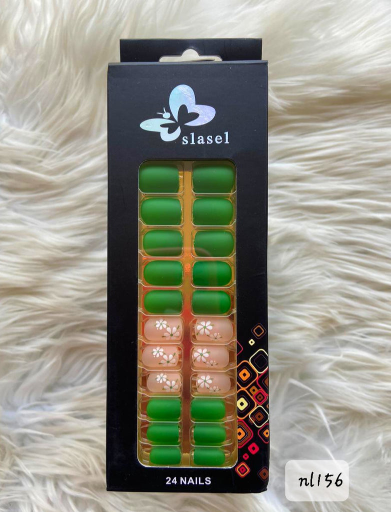 ٢٤ ضوافر الوان و رسومات + لزق سيليكون السعر ٣٥ (nl156)