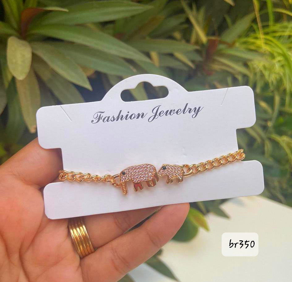 انسيال مطلي مش بيغيير لون السعر ٦٠ (br350)