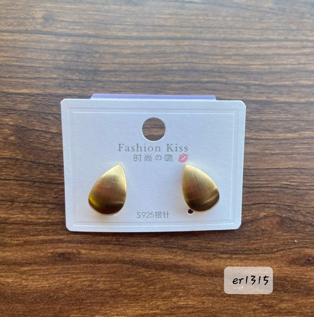 حلق مش بيغيير لون السعر ٢٠ (er1315)