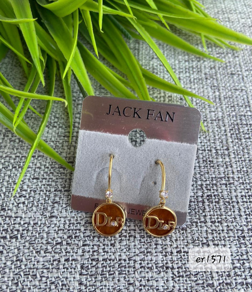 حلق Jack Fan مش بيغيير لون السعر ٣٠ بدل ٥٠ 💥💥 (er1571)