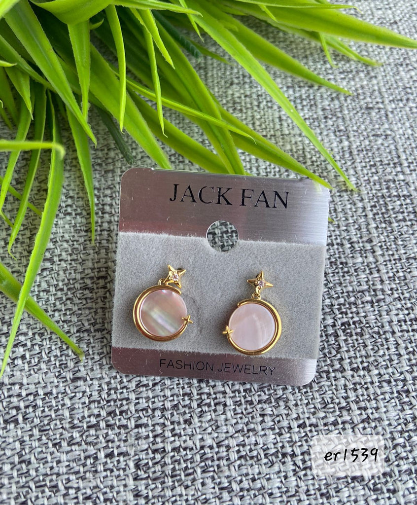 حلق Jack Fan مش بيغيير لون السعر ٣٠ بدل ٥٠ 💥💥 (er1539)