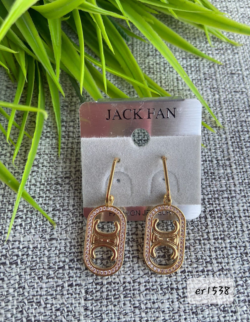 حلق Jack Fan مش بيغيير لون السعر ٣٠ بدل ٥٠ 💥💥 (er1538)