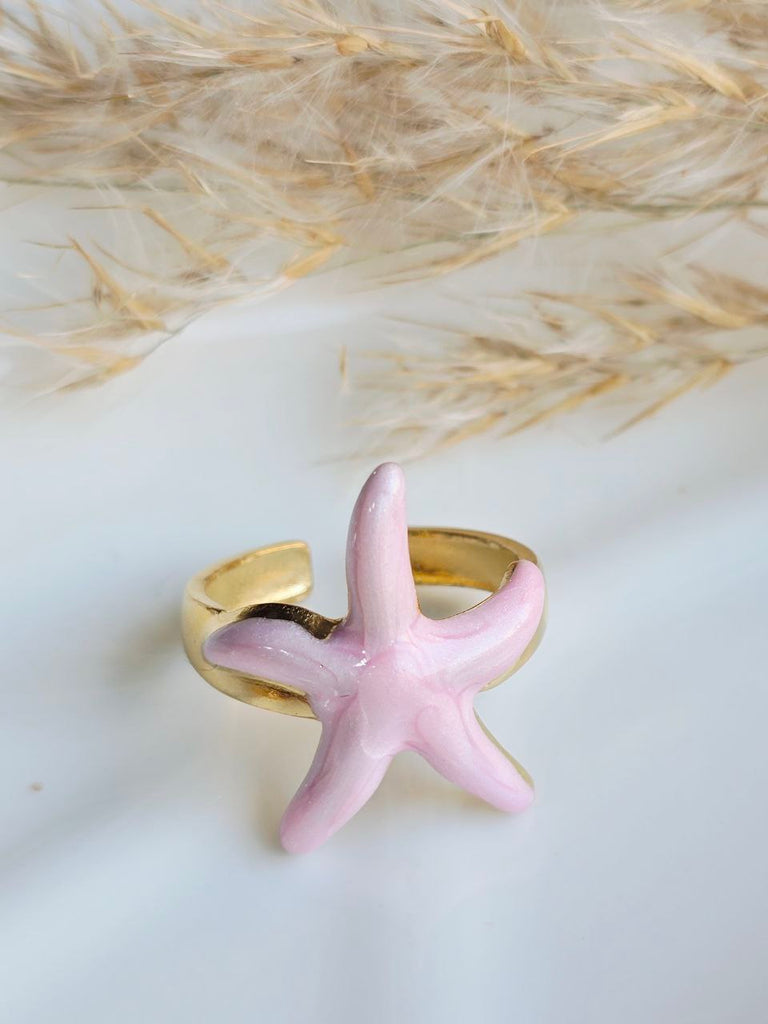 خاتم ستانليستيل صدف🔥🔥
فري سايز شكل نجمة

السعر ٣٥