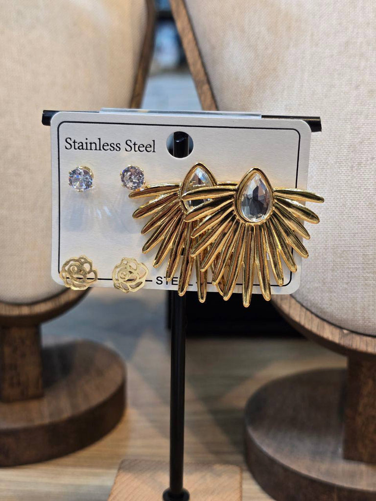 حلق stainless steel مجاميع✨
السعر ٦٠🔥🔥🔥