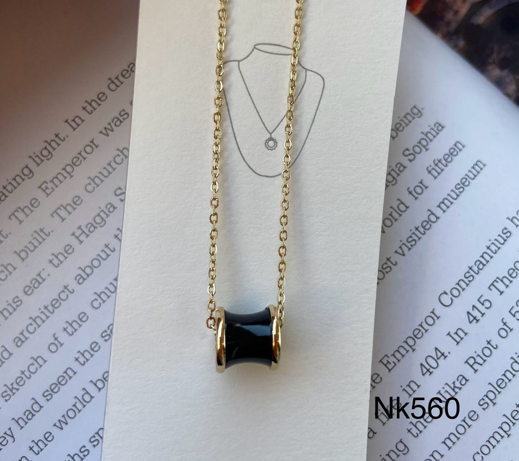 short necklace plated never change color only 50 EGP (nk560)