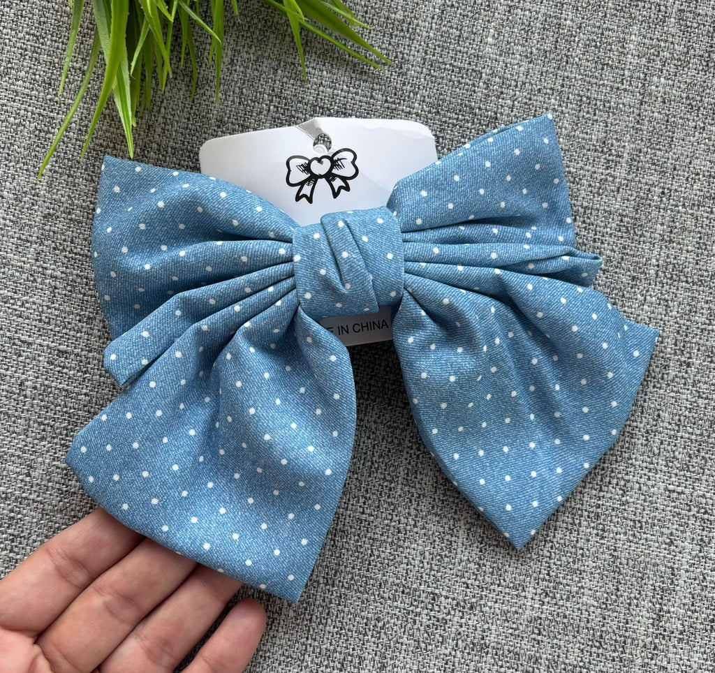 توكة فيونكة كلبس حجم كبير الوان جينز منقط السعر ٣٠