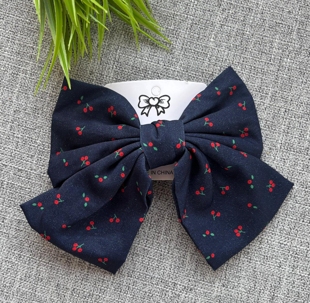 توكة فيونكة كلبس حجم كبير الوان جينز منقط كريز السعر ٣٠