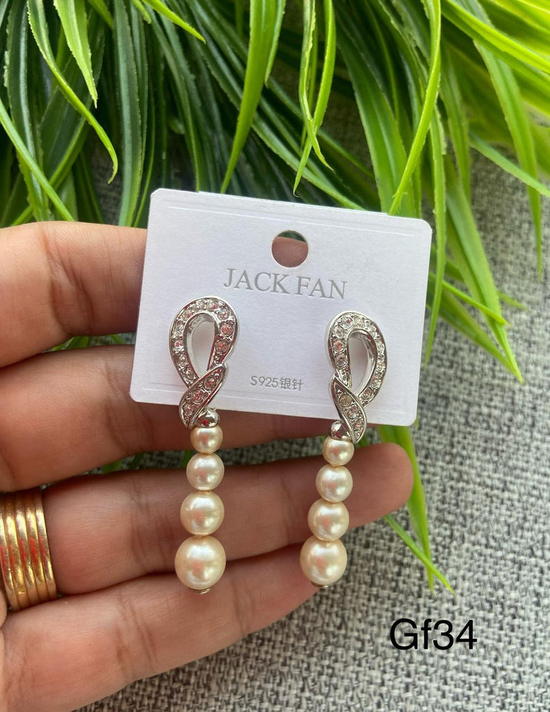 حلق مش بيغيير لون السعر ٢٠ بدل ٣٠ (gf34)